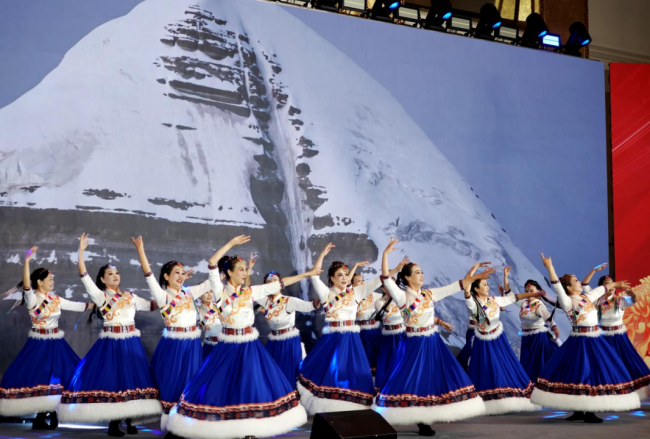 “九九重阳·振奋生存”第七届重阳节公益晚会在京举行