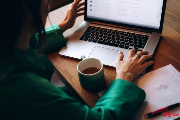 西班牙一职工持续提前到岗被公司开除，法院：罢免正当